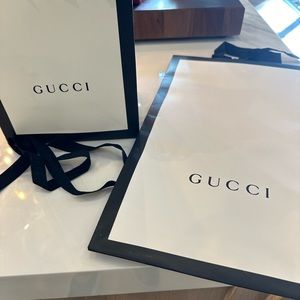 Gucci shopping bag bundle